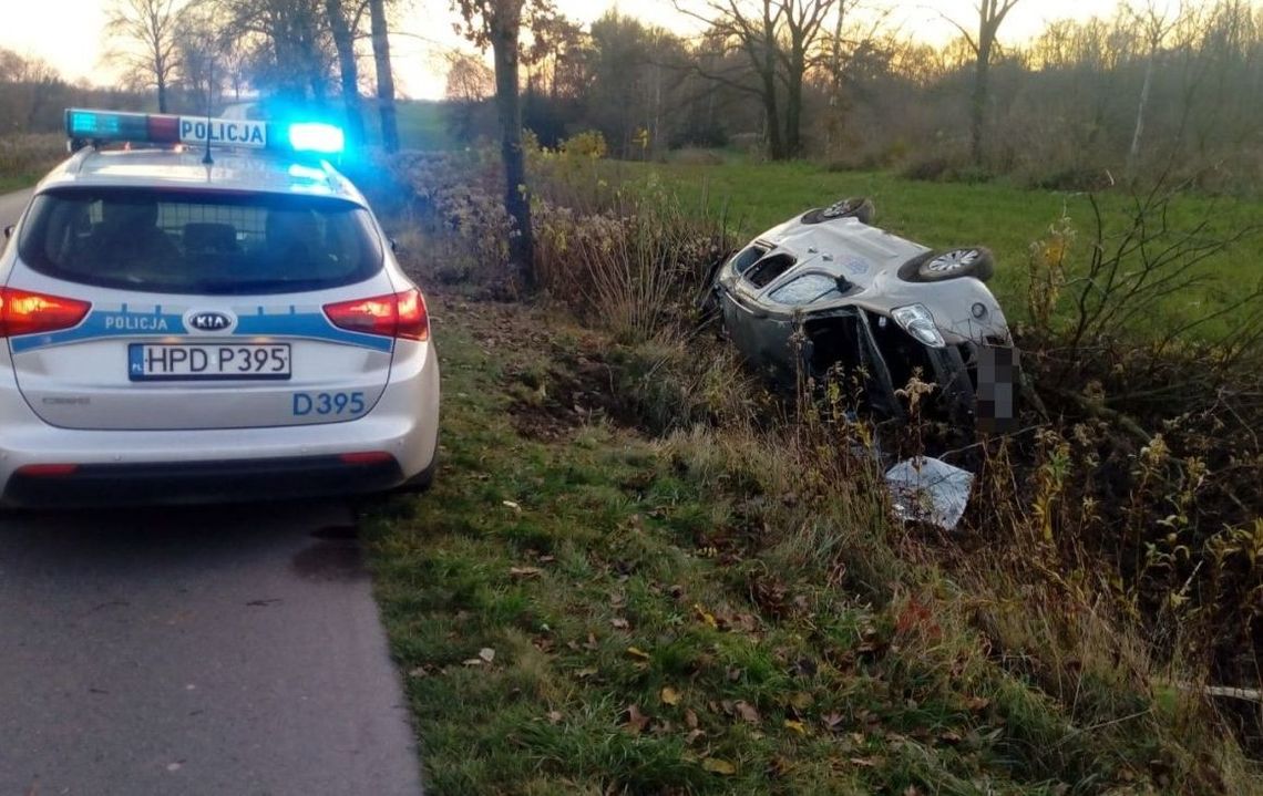 Kompletnie pijany wjechał do rowu. Próbował jeszcze uciekać