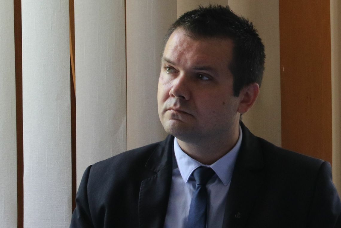 Konflikt spowodowany przez tercet musi rozwiązywać komisja Rady. Bezczelna uwaga wiceburmistrza Konflikt spowodowany przez tercet musi rozwiązywać komisja Rady. Bezczelna uwaga wiceburmistrza