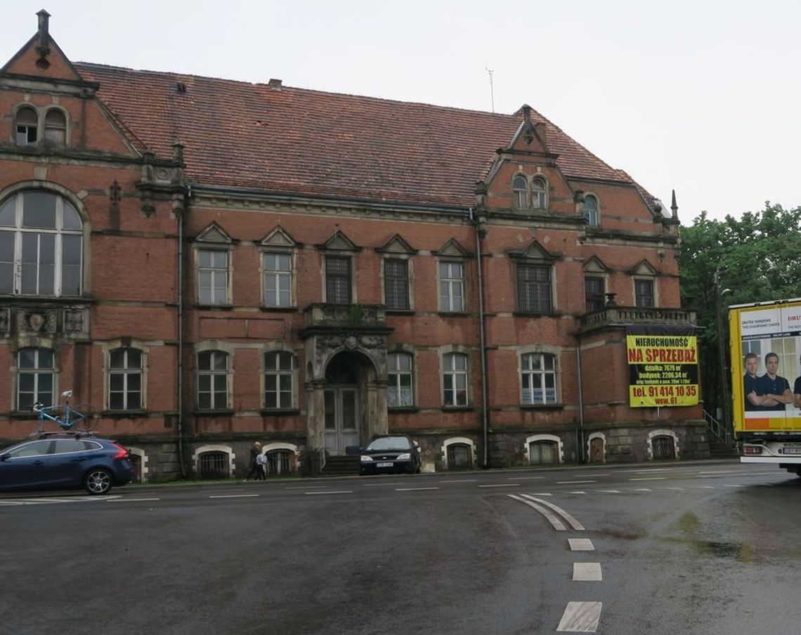 Koniec marzeń o przyjemnym urzędzie Koniec marzeń o przyjemnym urzędzie