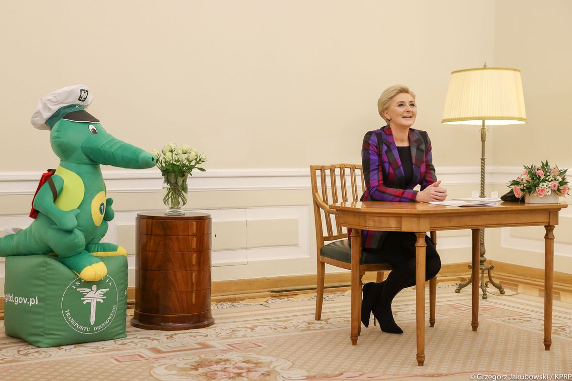 Konkurs dla Kół Gospodyń Wiejskich o Nagrodę Małżonki Prezydenta RP Konkurs dla Kół Gospodyń Wiejskich o Nagrodę Małżonki Prezydenta RP