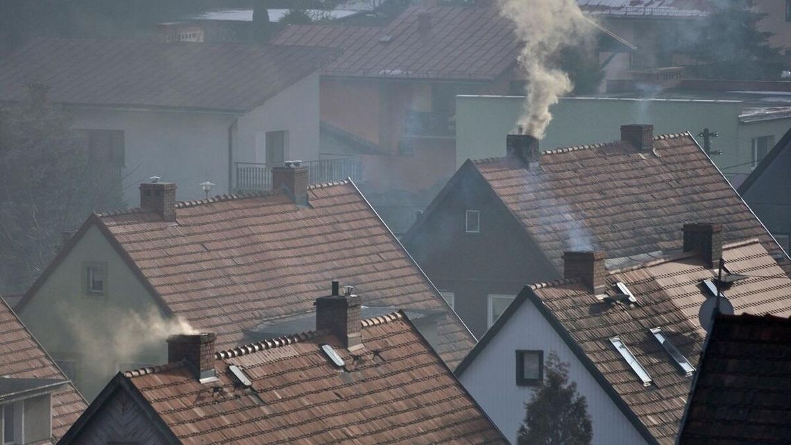 Smog bije rekordy w sezonie grzewczym. Smog kosztuje i zdrowie, i pieniądze
