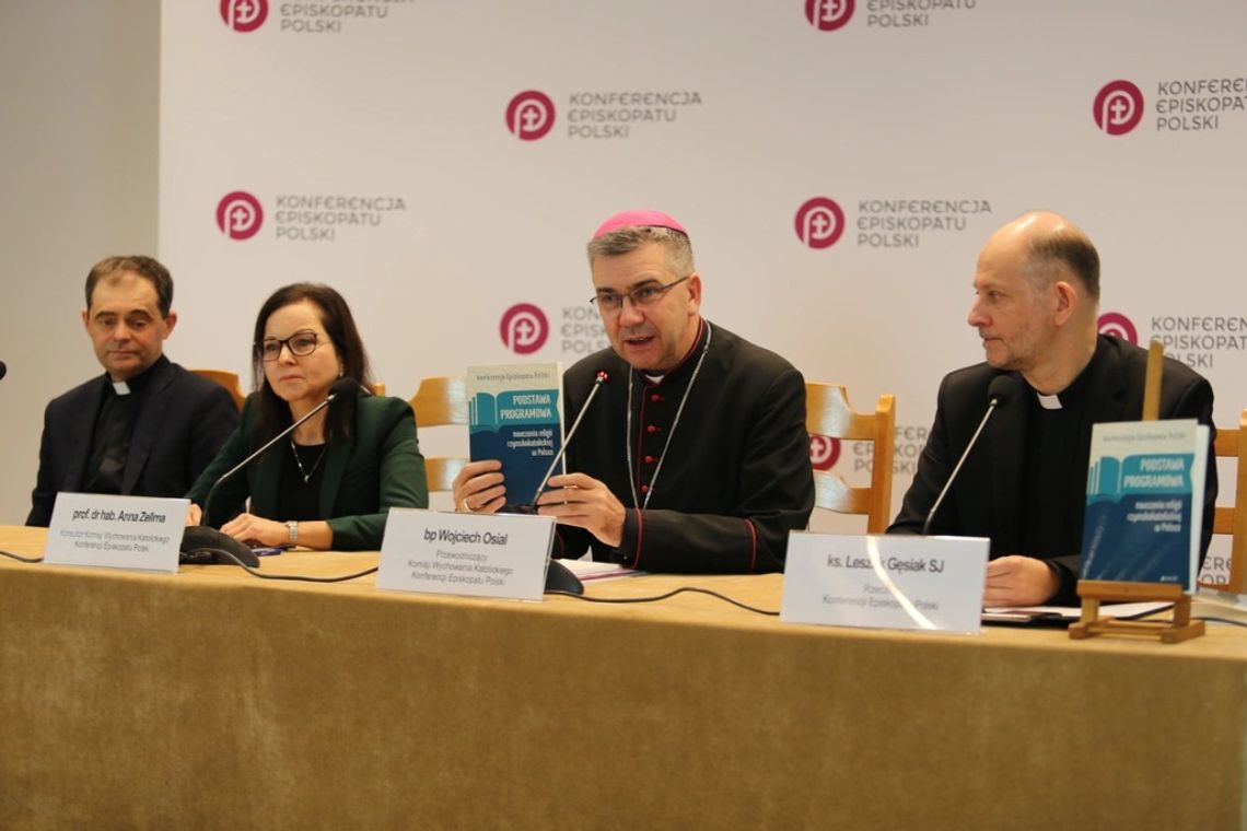 Kościół będzie inaczej nauczał religii. Nowy program dla szkół i parafii Kościół będzie inaczej nauczał religii. Nowy program dla szkół i parafii