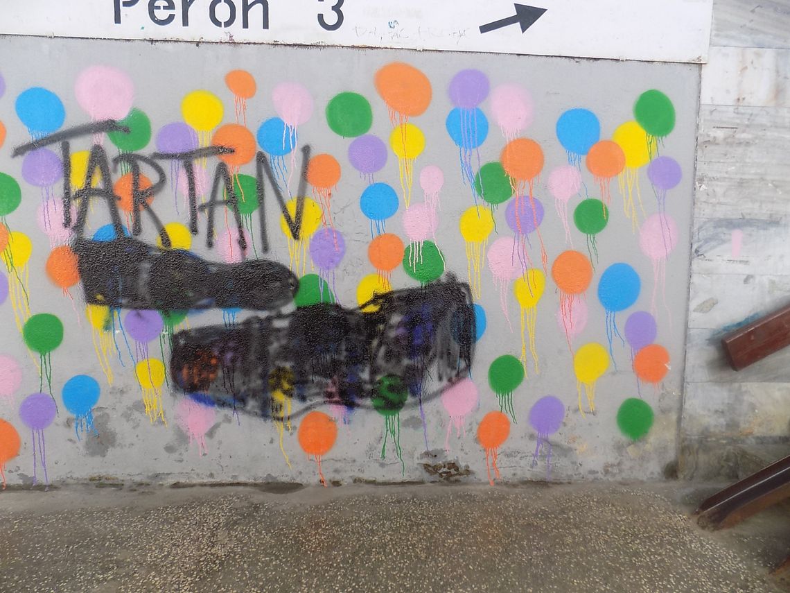 Kto zniszczył balonikową ścianę? Kto zniszczył balonikową ścianę?