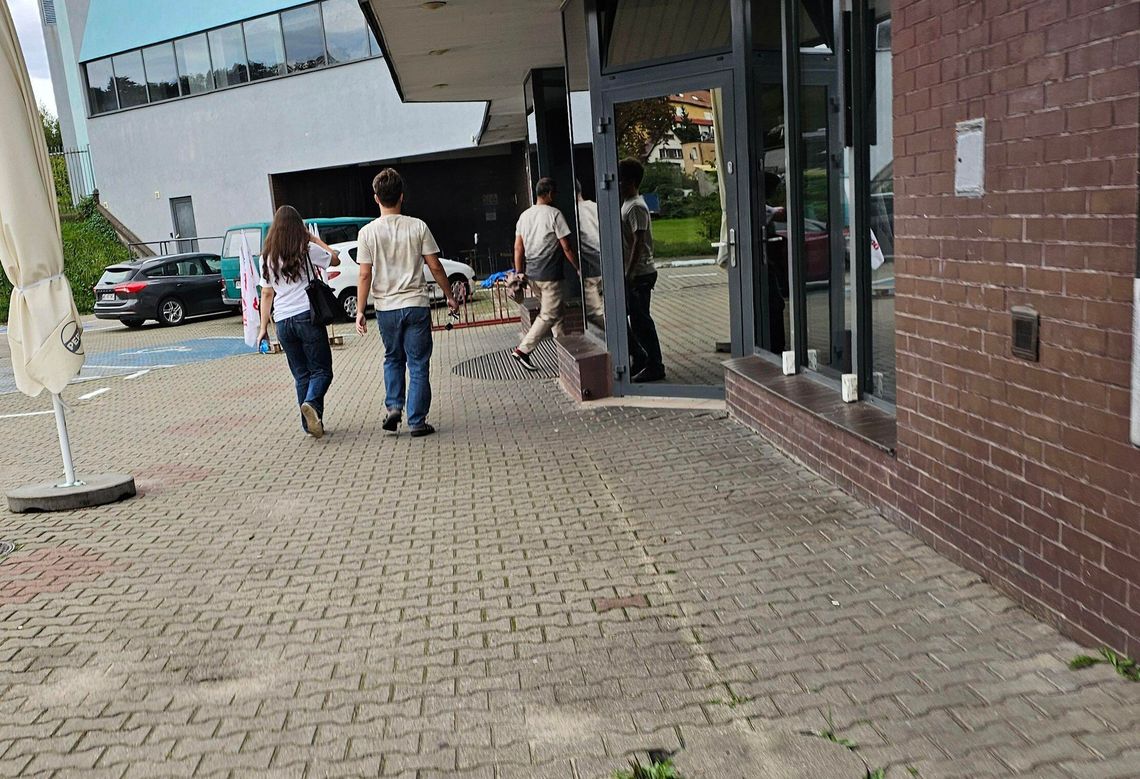 Laguna po przerwie technologicznej nadal zamknięta. Zarządzający "zatopią" aquapark?