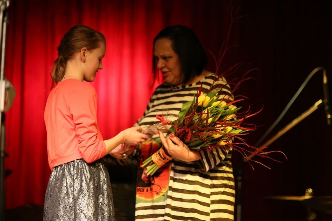 Łobaszewska śpiewała dla kobiet Łobaszewska śpiewała dla kobiet