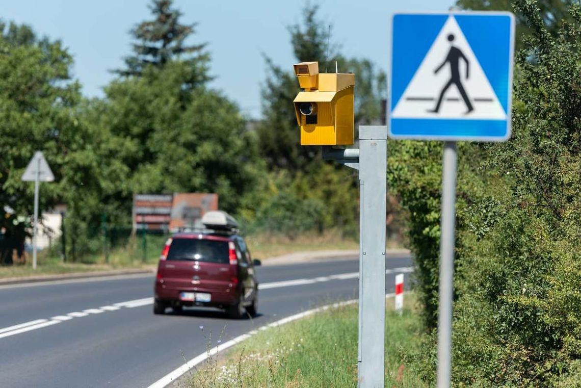 Mandat za przekroczenie prędkości o 1 km/h. Co z pomyłkami?