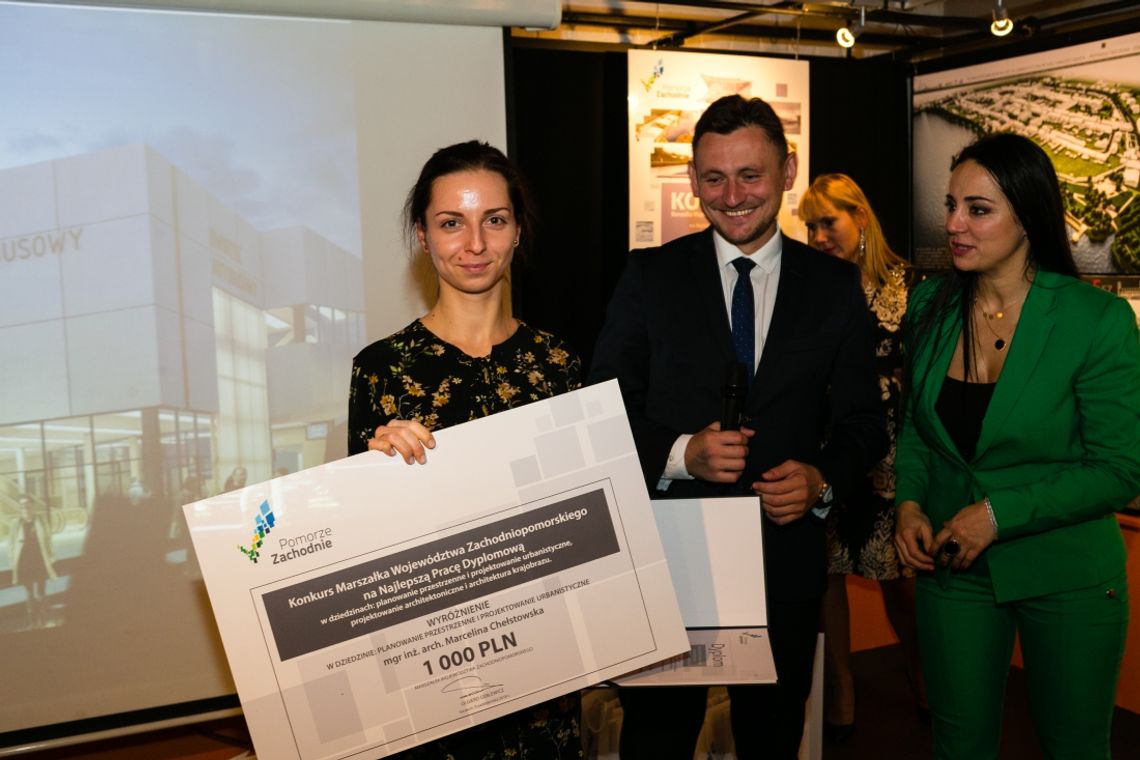 Marcelina Chełstowska z nagrodą za plany urbanistycznej rewitalizacji miasta Marcelina Chełstowska z nagrodą za plany urbanistycznej rewitalizacji miasta