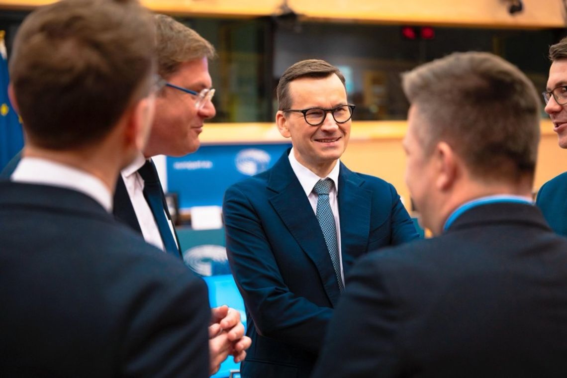 Morawieckiego chcą pozbawić immunitetu by mógł stanąć przed sądem? Chętnie się go zrzeknę - mówił były premier