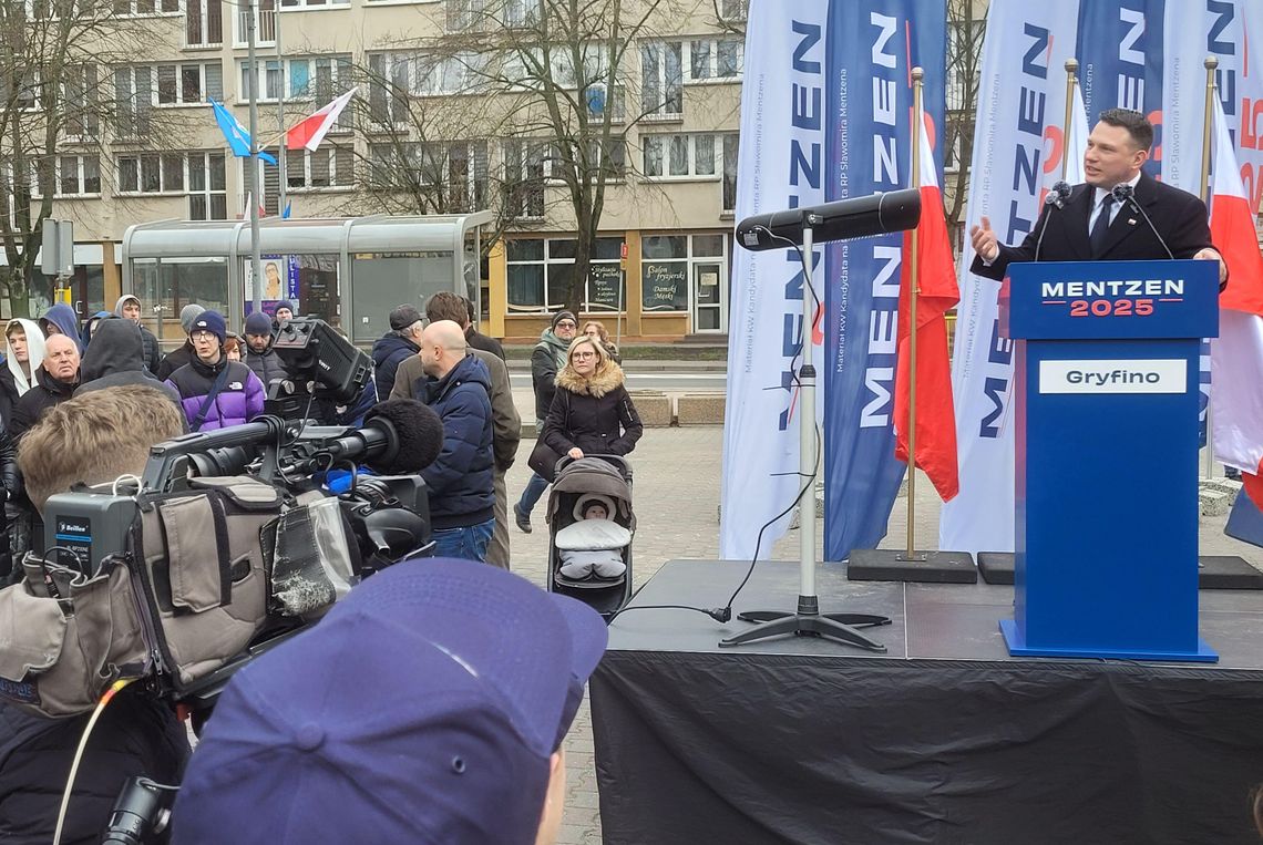Mentzen chce wyprzedzić Nawrockiego. Spotkanie wyborcze w Gryfinie Mentzen chce wyprzedzić Nawrockiego. Spotkanie wyborcze w Gryfinie