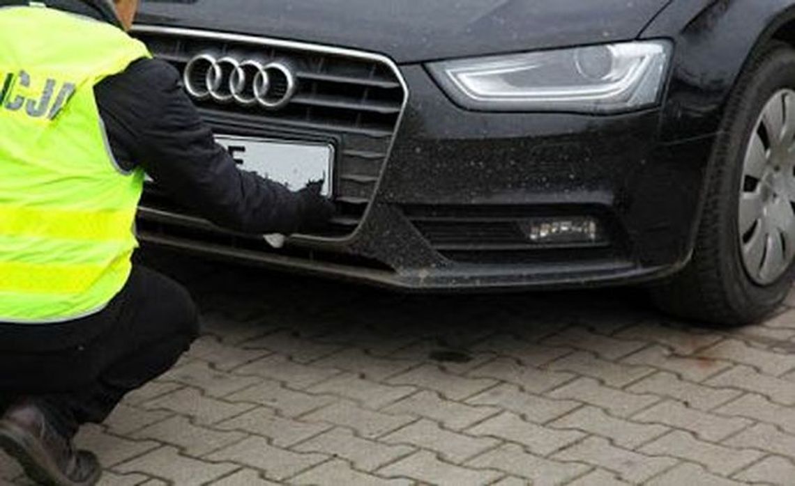 Miał przekręcony licznik w swoim audi. Nastolatkowi grozi 5 lat więzienia Miał przekręcony licznik w swoim audi. Nastolatkowi grozi 5 lat więzienia