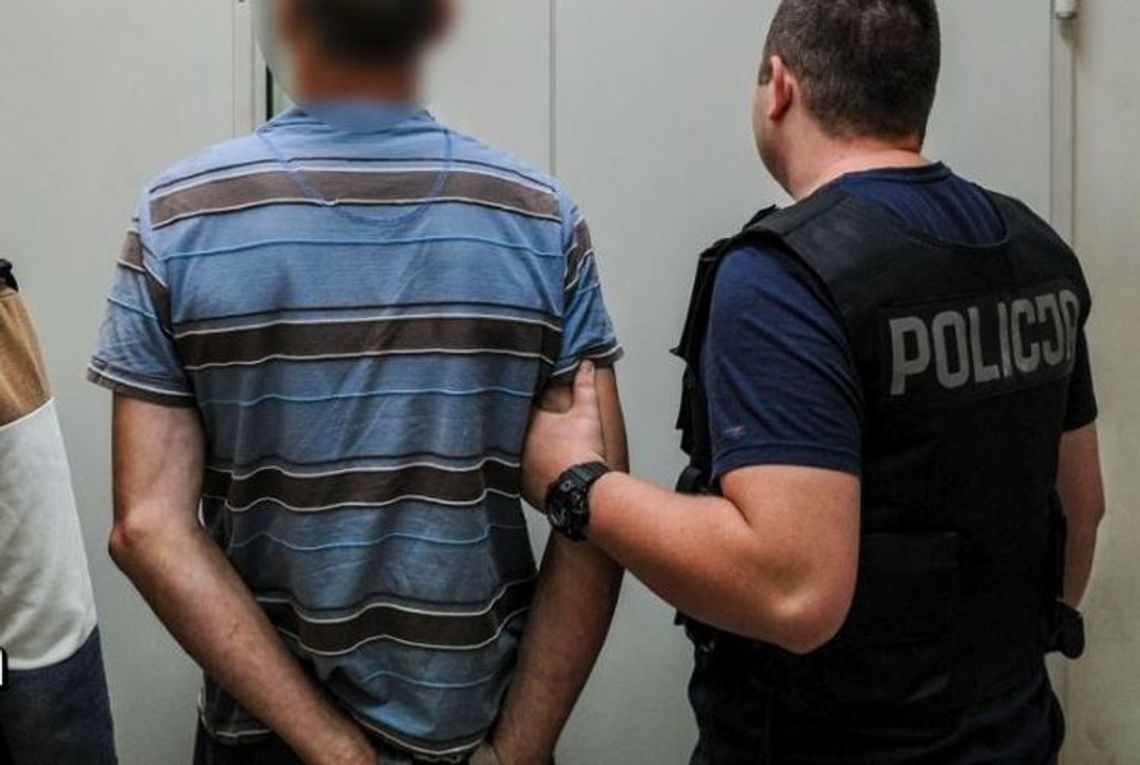 Miał przy sobie marihuanę Miał przy sobie marihuanę