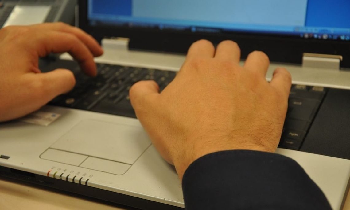 Miał zyskać dolary z kryptowalut, a stracił majątek