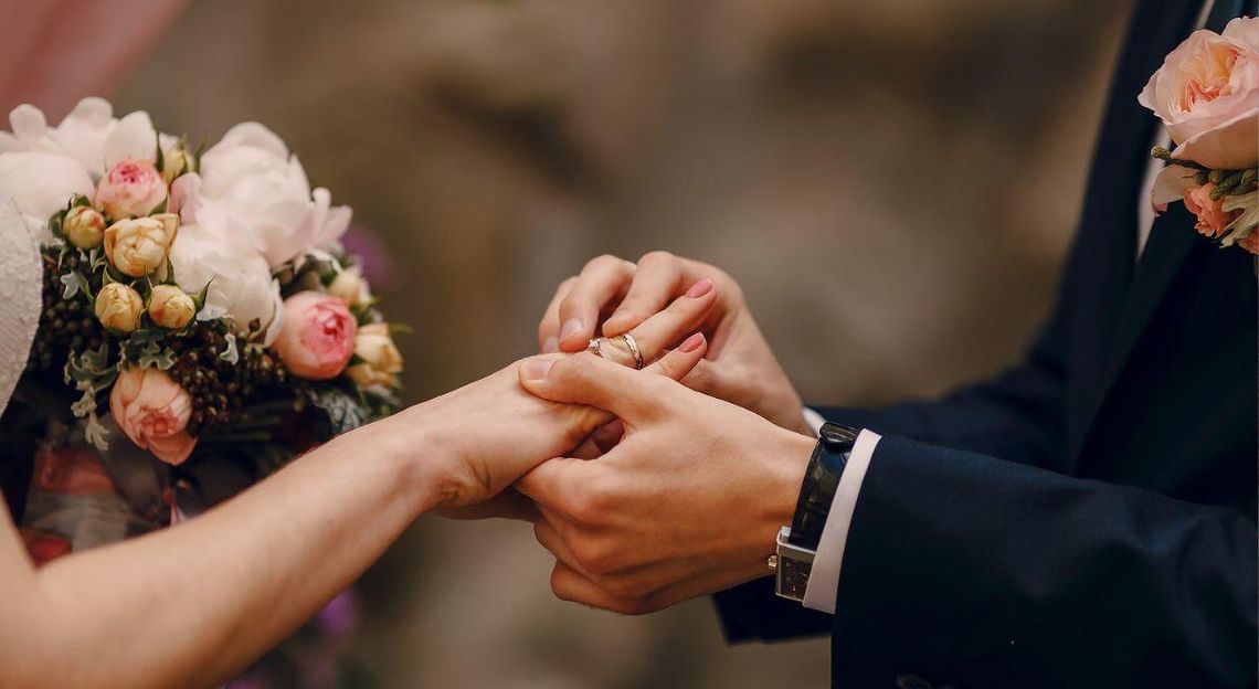 Jakich mieszanych małżeństw jest najwięcej? Rekordy dotyczą polsko-ukraińskich ślubów