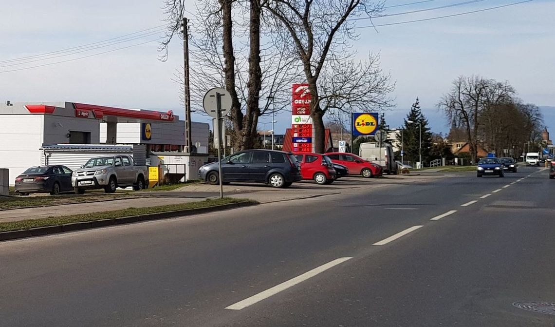 Mieszkańcy alarmują: potrzebujemy dodatkowego przejścia dla pieszych!