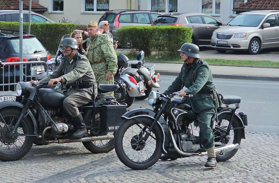 Mieszkańcy Chojny oburzeni pokazem militarnym. Wydano publiczne pieniądze na postój aut i fatalny dźwięk