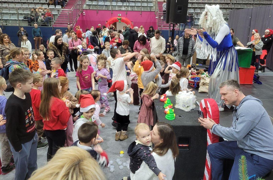 Mikołaj przybędzie! Ale najpierw trzeba odnaleźć zagubiony list [mikołajki w Gryfinie]