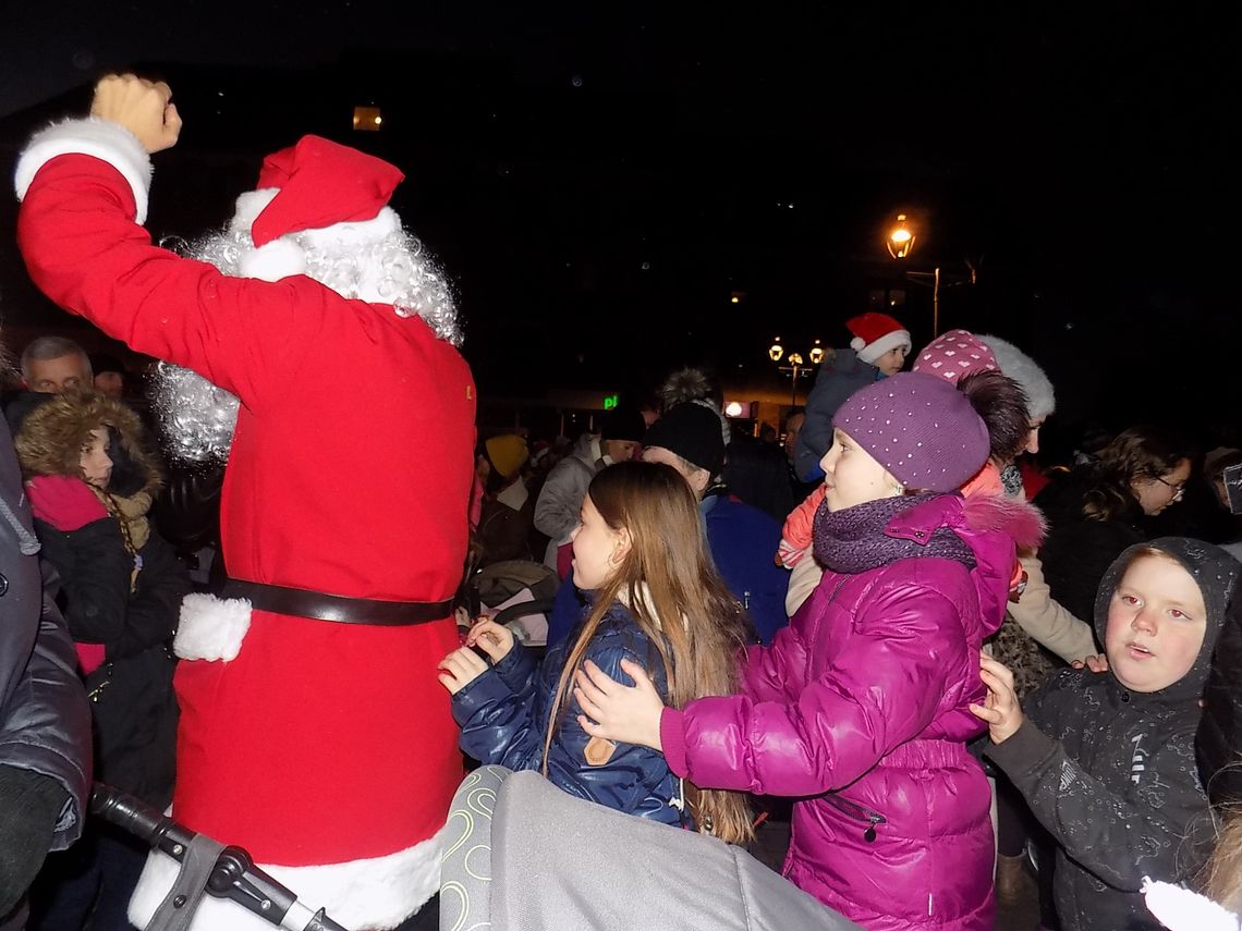 Mikołaj przywiózł nawet śnieg Mikołaj przywiózł nawet śnieg