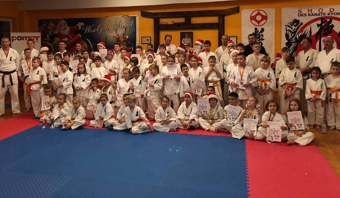 Mikołajkowy turniej karate w naszym powiecie