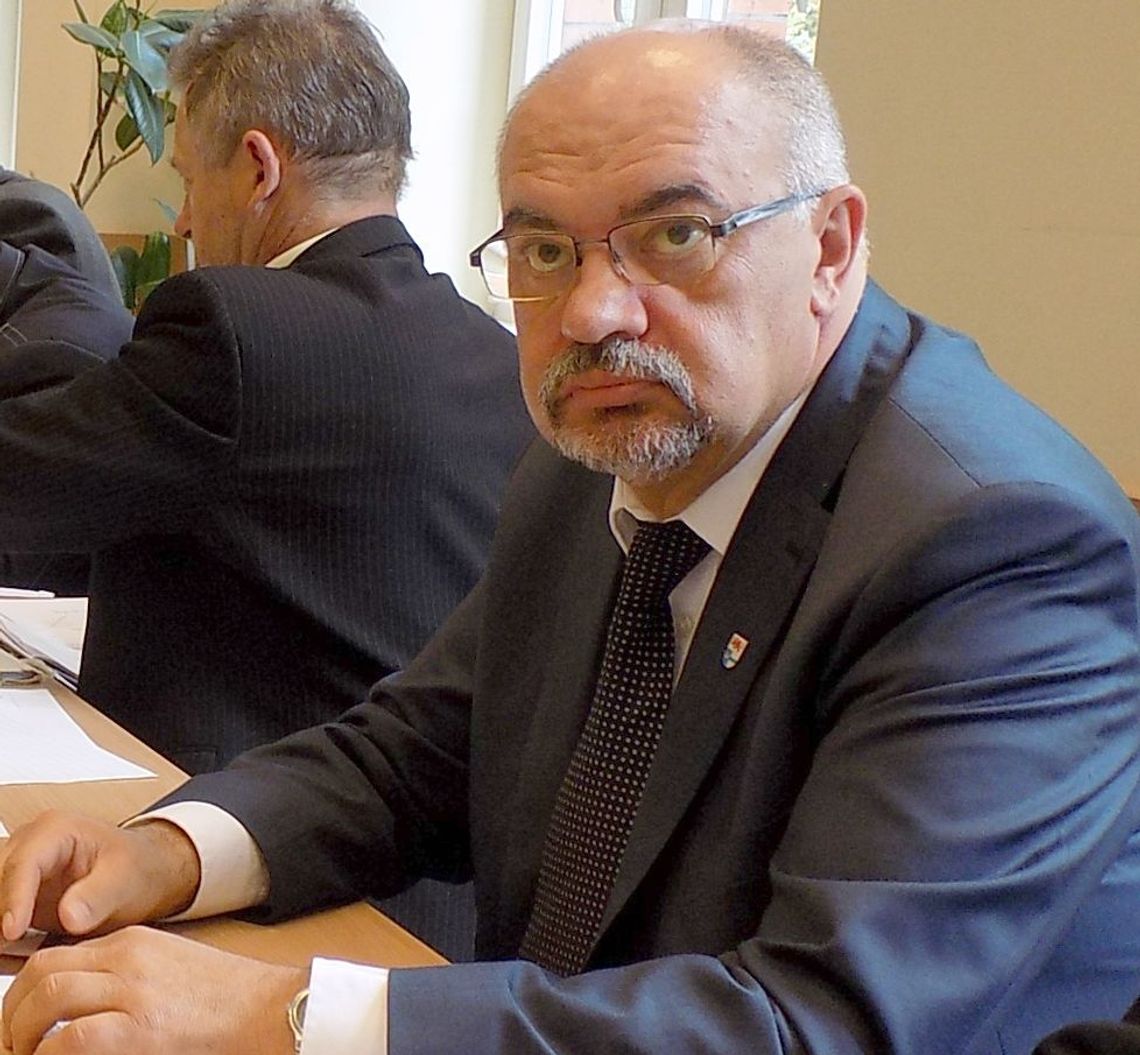 Miler rezygnuje Miler rezygnuje