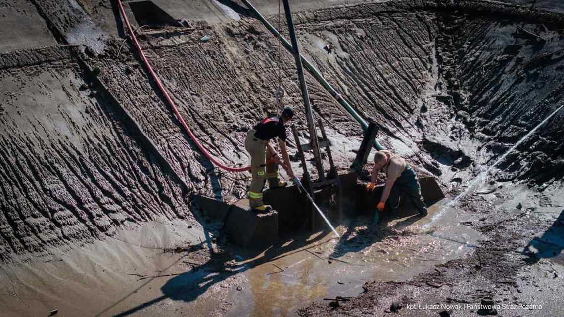 Przeznaczymy miliony złotych dla powodzian. Trwają zbiórki darów i pieniędzy dla powodzian