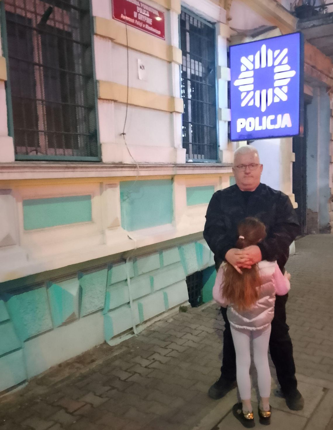 Mimo wyroku sądu nie mogę odzyskać syna. Działania policji są bezskuteczne - skarży się pan Sławomir