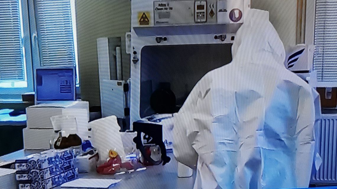 Mniej zakażeń, więcej hospitalizacji Mniej zakażeń, więcej hospitalizacji