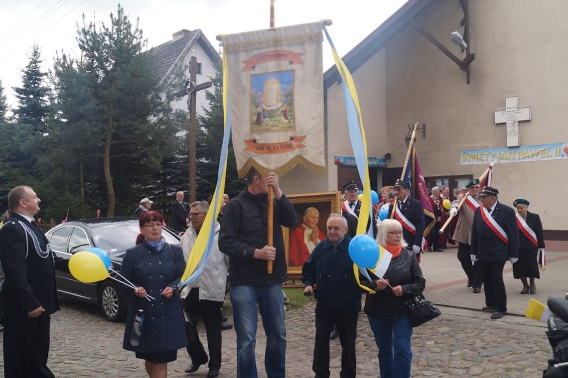 Modlitewnie, ludowo i biesiadnie na majówce Modlitewnie, ludowo i biesiadnie na majówce