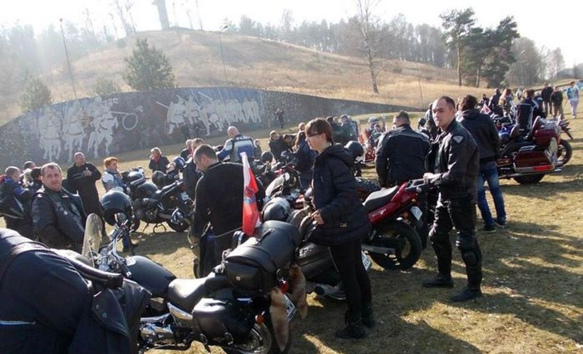 Motocykliści powitają wiosnę w Cedyni Motocykliści powitają wiosnę w Cedyni
