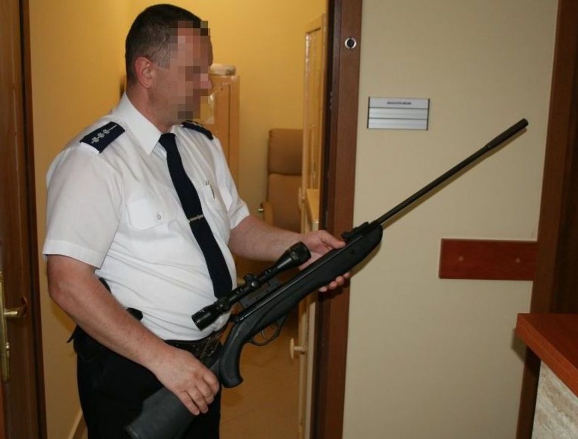 Myśliwy strzelił do myśliwego Myśliwy strzelił do myśliwego