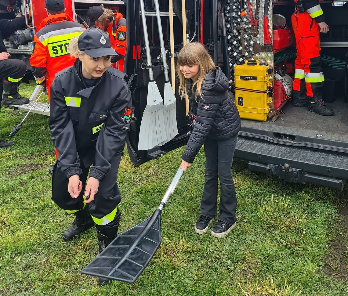 Na leczenie strażaka Piotra Kołodziejczyka zebrali podczas festynu kilkadziesiąt tysięcy