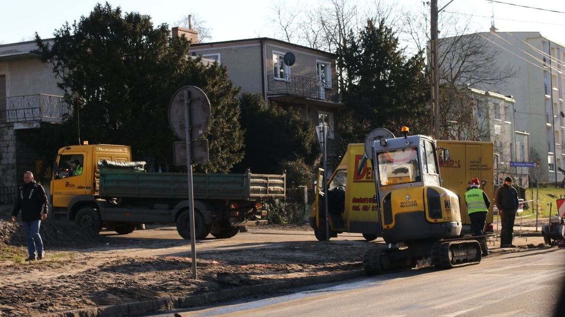 Na Łużyckiej ruch wahadłowy Na Łużyckiej ruch wahadłowy