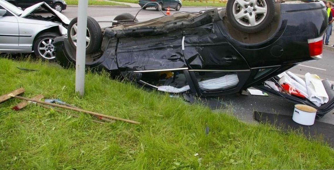 Naćpany w BMW spowodował wypadek