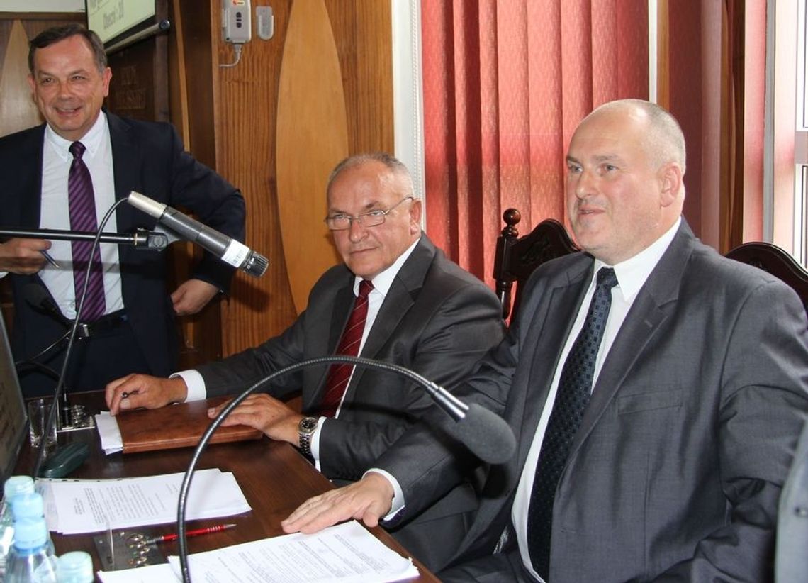 Nadzwyczajna sesja w Gryfinie Nadzwyczajna sesja w Gryfinie