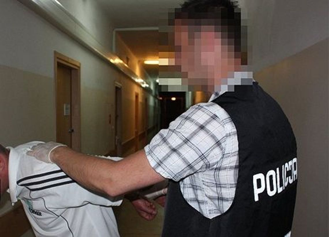 Napad rabunkowy w biały dzień