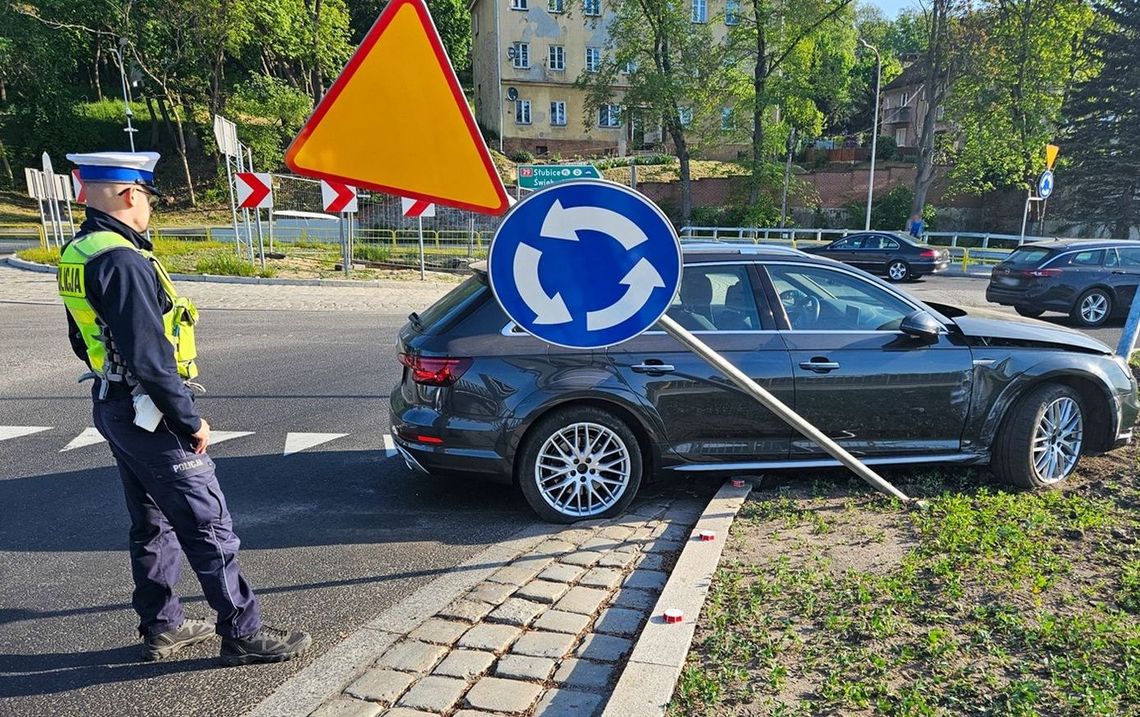 Nastolatek skasował audi za ćwierć miliona złotych. Uciekał, ale złapany trafi pod sąd