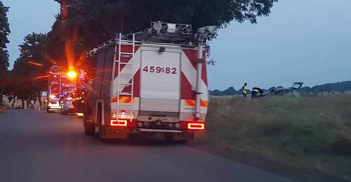 Nastolatek z dziewczyną mieli wypadek. Są ranni [ZDJĘCIA]