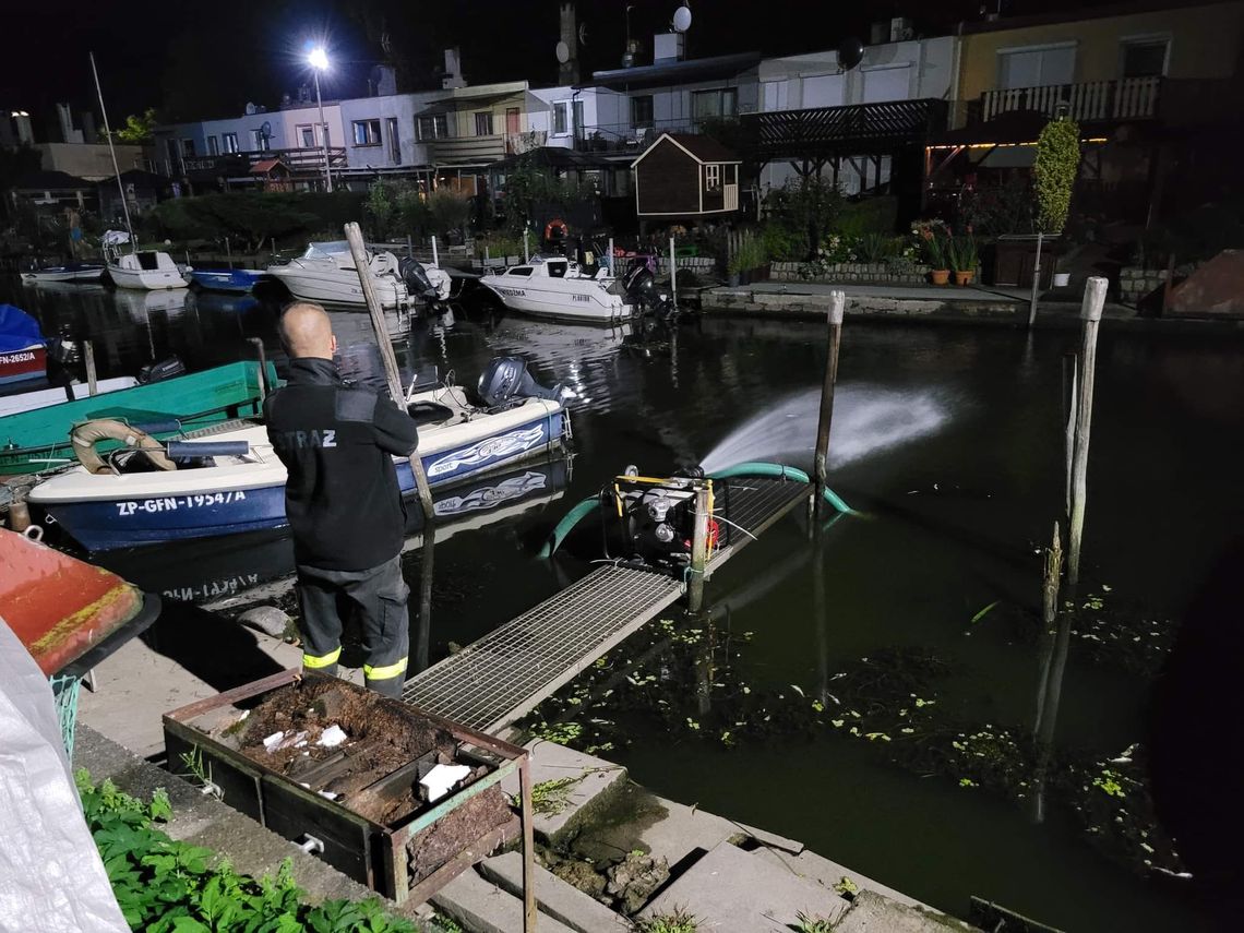 Natleniają wodę aby ryby mogły przeżyć [ZDJĘCIA]