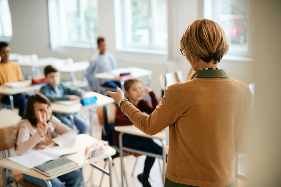 Nie każdy nauczyciel dostanie nagrodę. Kogo wybrała władza?