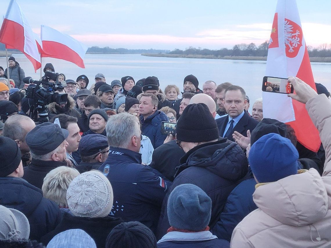 Nawrocki spotkał się z mieszkańcami Gryfina na szlaku kampanii wyborczej