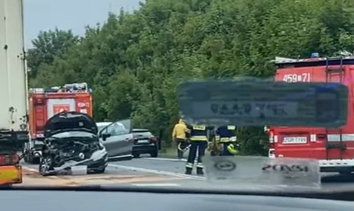 Nie ustąpiła pierwszeństwa. Spowodowała wypadek