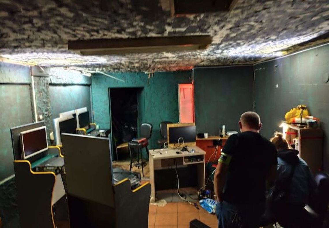 Niespodziewana kontrola w jaskini hazardu. Ukrainiec zatrzymany do wyjaśnień