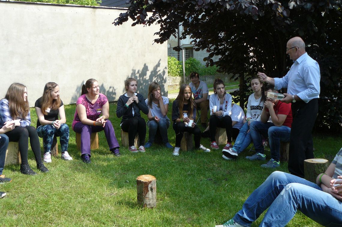 Niezwykły krąg przy ulicy Pionierów