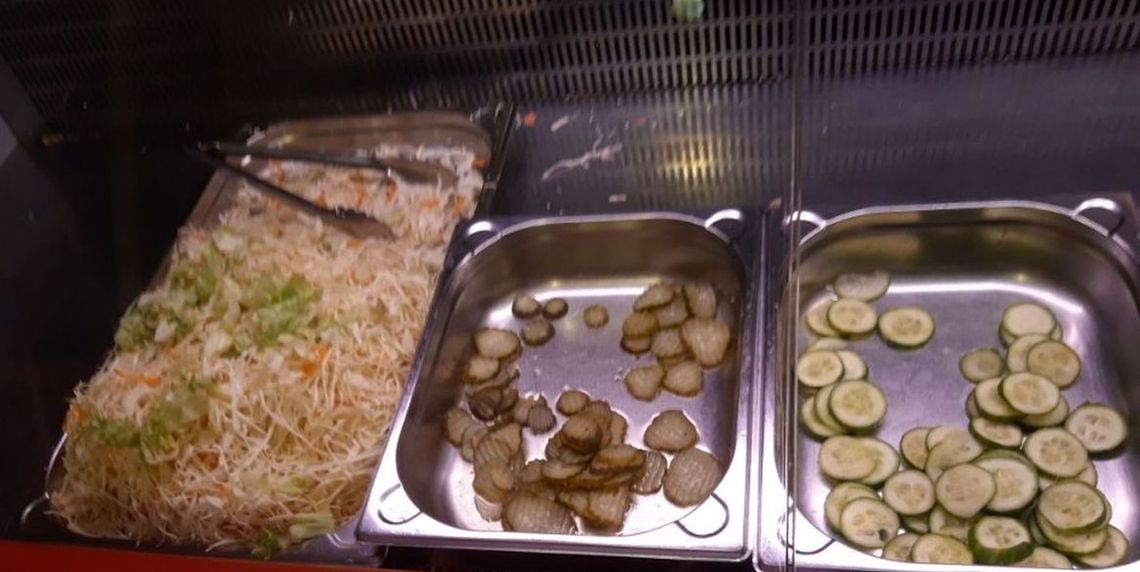 Nigdy nie wiem, czy jadąc po jedzenie, nie pocałuję klamki tego lokalu [list czytelniczki]