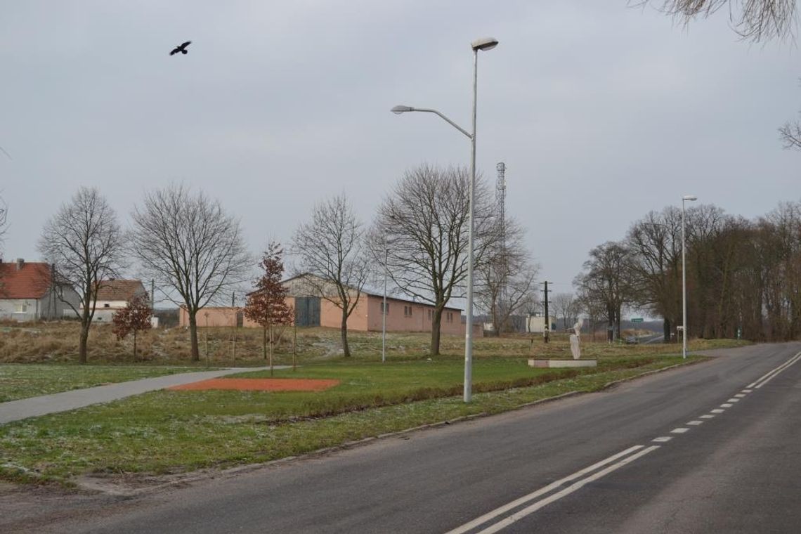 Nowe oświetlenie zamontowane Nowe oświetlenie zamontowane