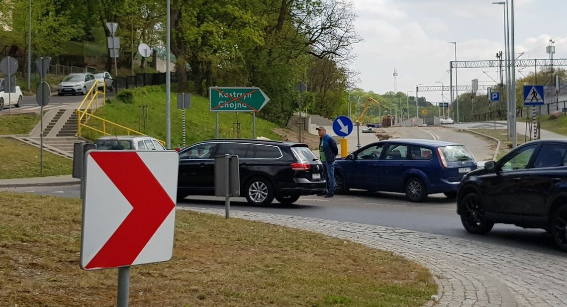 Nowe zasady jazdy po rondzie. To będzie szok dla kierowców Nowe zasady jazdy po rondzie. To będzie szok dla kierowców