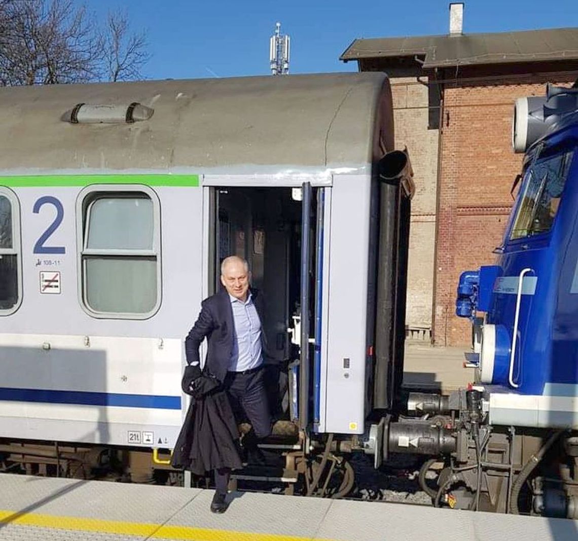 Nowy rozkład jazdy pociągów od 09.06.2019 r. Politycy ze Szczecina zamieszali 