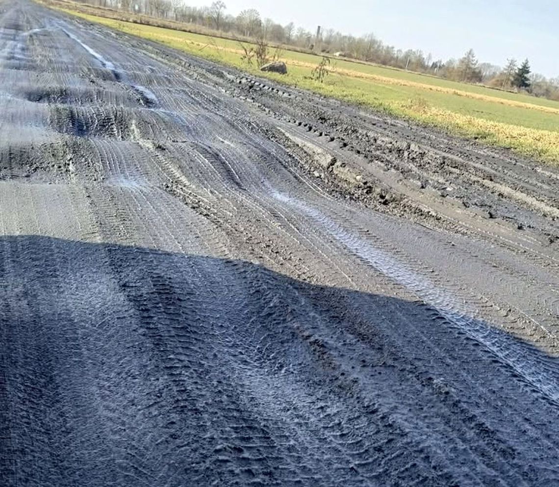 Obietnice utonęły w błocie. To jest dramat! Mieszkańcy mają dość!