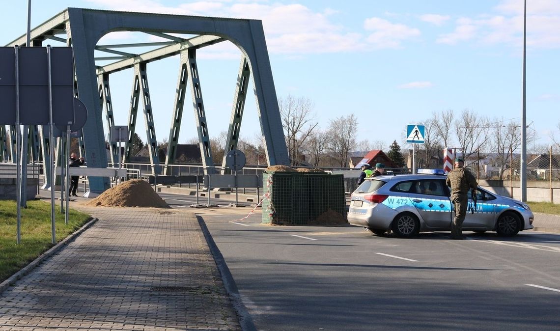 Obostrzenia na granicy pozostaną? – oficjalne i nieoficjalne zapowiedzi