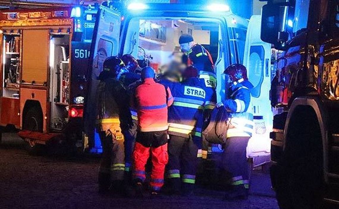 Obrażenia po wybuchu petardy Obrażenia po wybuchu petardy