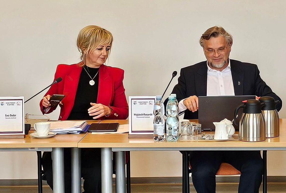 Oburzają się sposobem zarządzania budżetem powiatu